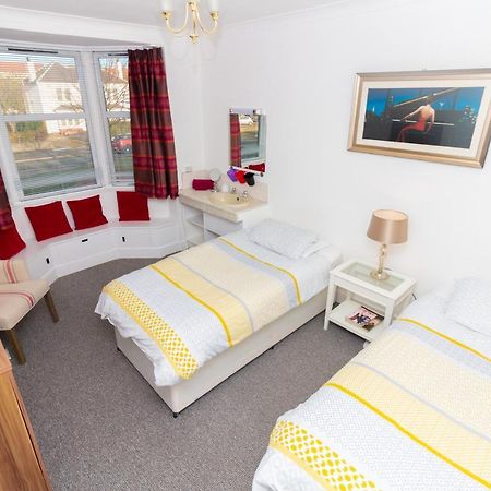 379 Dundee Apartments Экстерьер фото