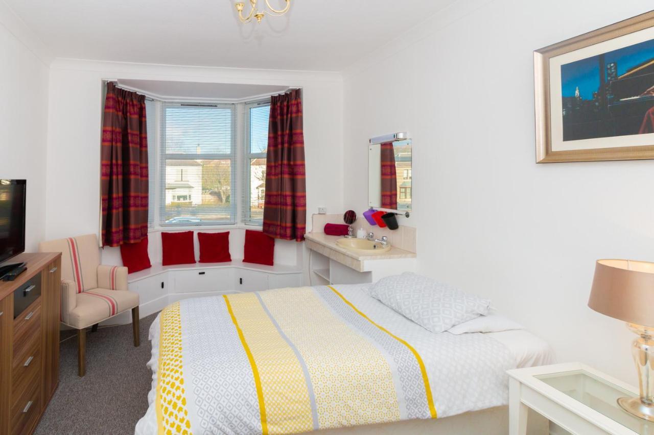 379 Dundee Apartments Экстерьер фото